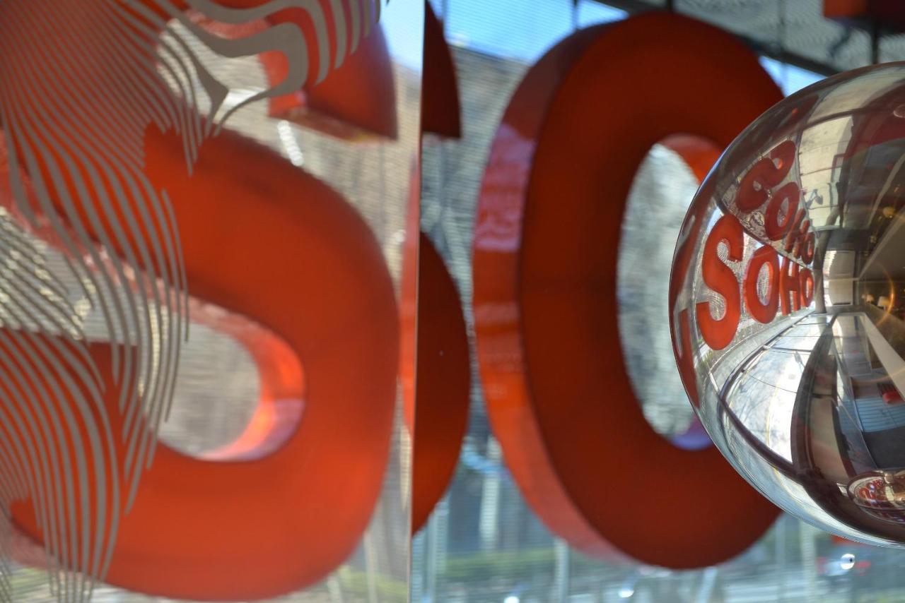 Hotel Soho Barcellona Esterno foto